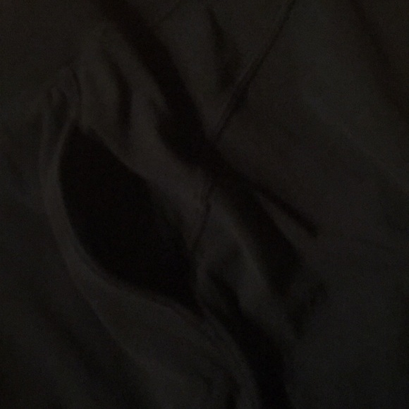 Lululemon Capri very nice - Picture 6 of 7